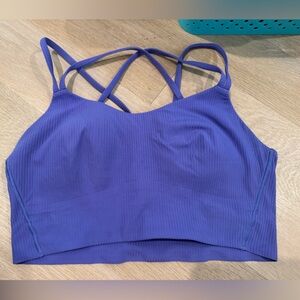 Lululemon sports bra medium